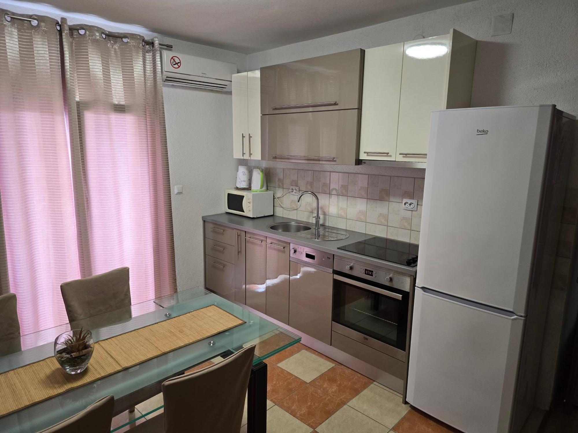 Apartmens Leona Apartament