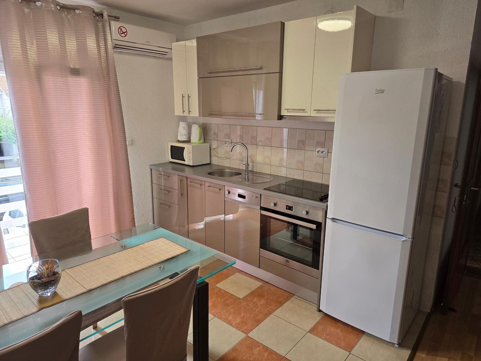 Apartament Apartmens Leona