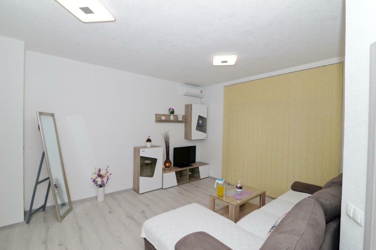 Apartament Apartmens Leona *