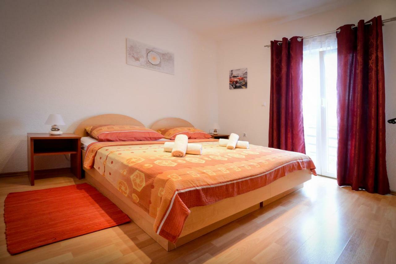 Apartmens Leona Apartament